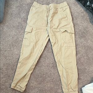 Forever 21 Men's Beige Cuffed Cargo Pants